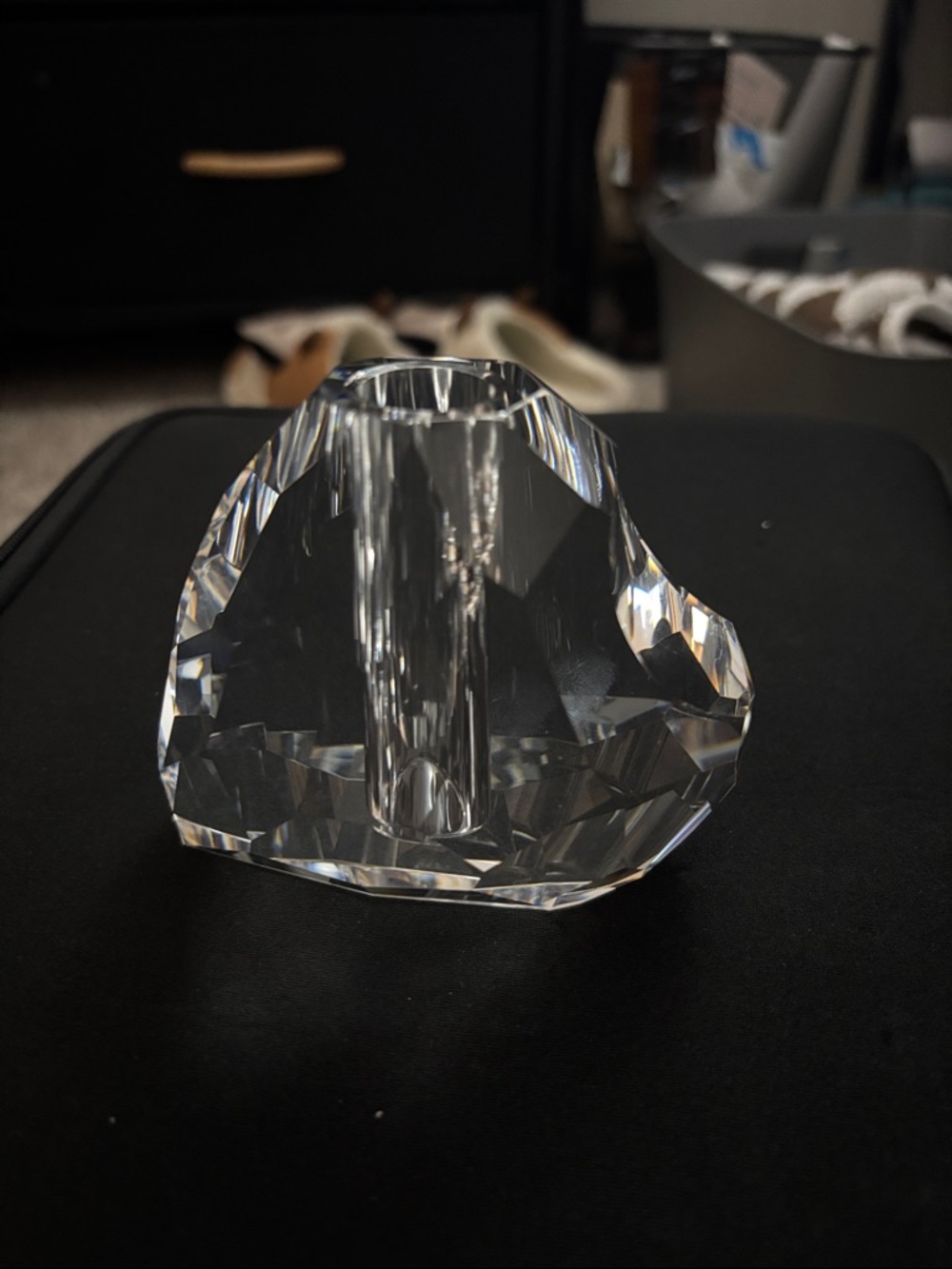 Faceted Crystal Heart Shaped Fountain Pen Holder